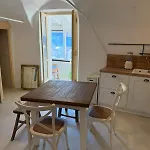 Maison 10 Personnes Soleil Et Piscines Naturelles *