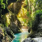 Maison 10 Personnes Soleil Et Piscines Naturelles Rocchetta Nervina