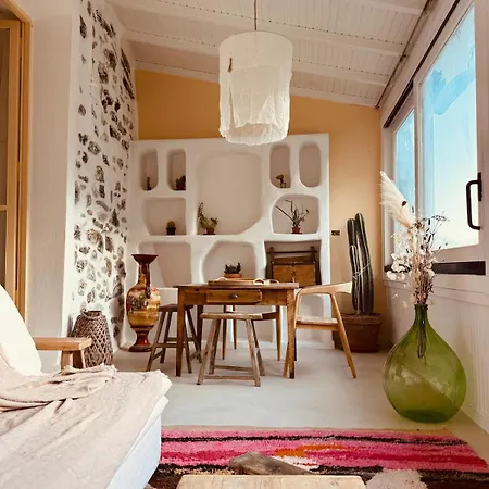 Maison 10 Personnes Soleil Et Piscines Naturelles *