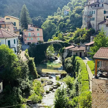 Maison 10 Personnes Soleil Et Piscines Naturelles Semesterbostad *
