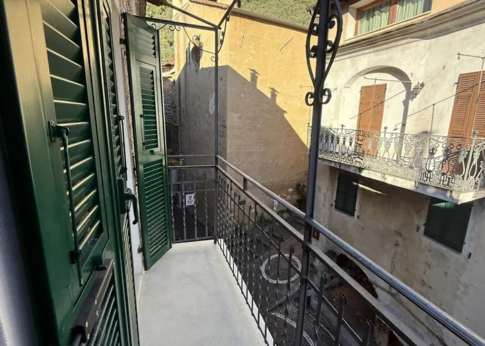 Maison 10 Personnes Soleil Et Piscines Naturelles *