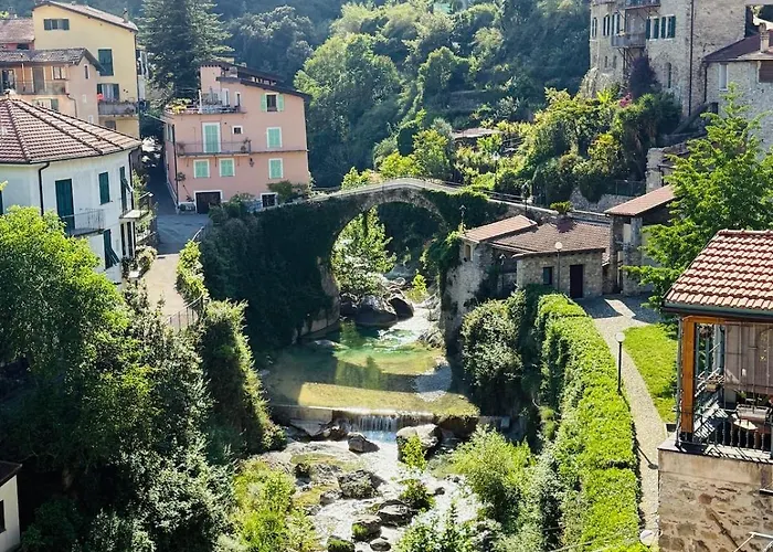 Maison 10 Personnes Soleil Et Piscines Naturelles Dom wakacyjny *