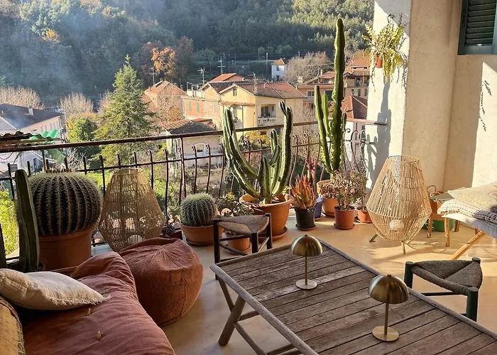 Maison 10 Personnes Soleil Et Piscines Naturelles *